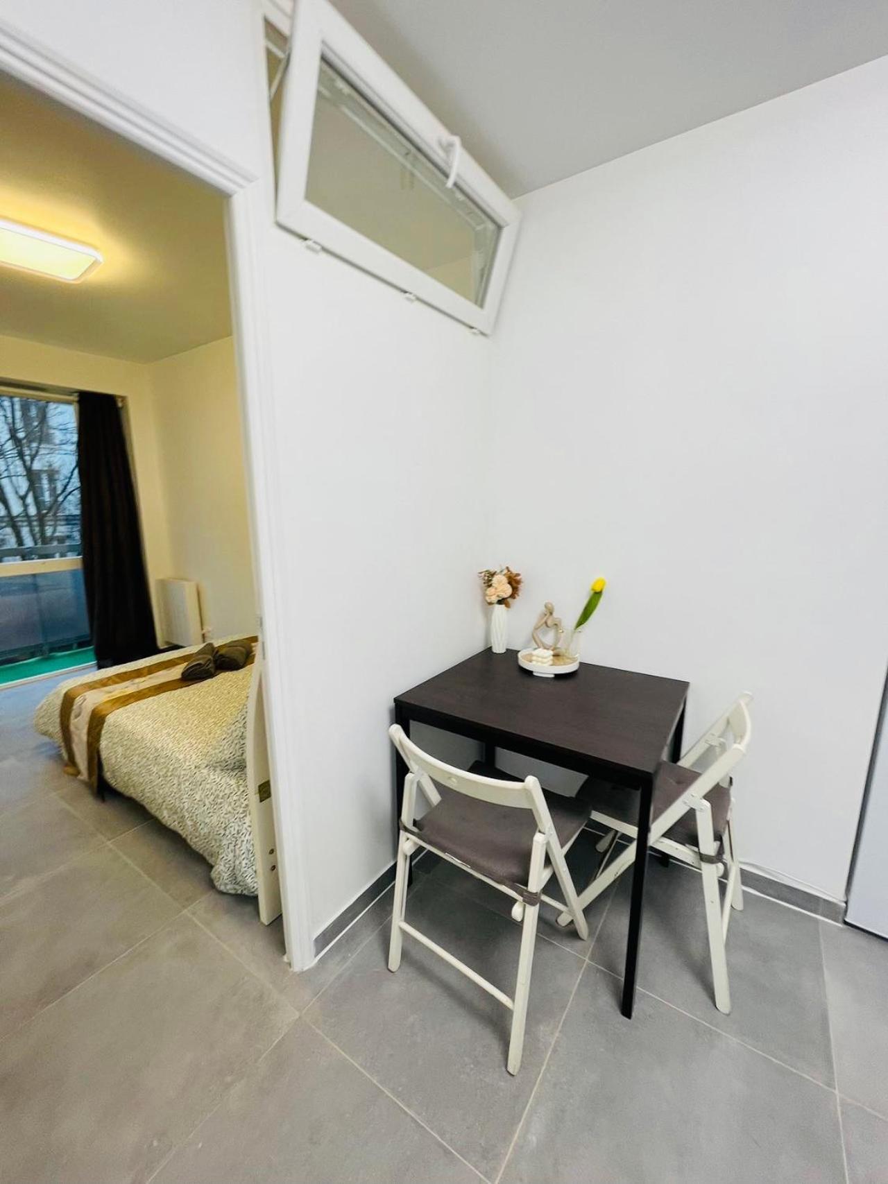 Dream Dwell Paris-Two Bedrooms Apart Near Gare Du Nord المظهر الخارجي الصورة